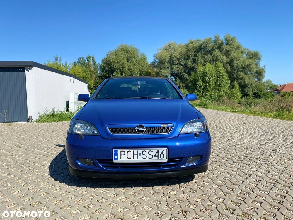Opel Astra 1.6 Sportive - 3