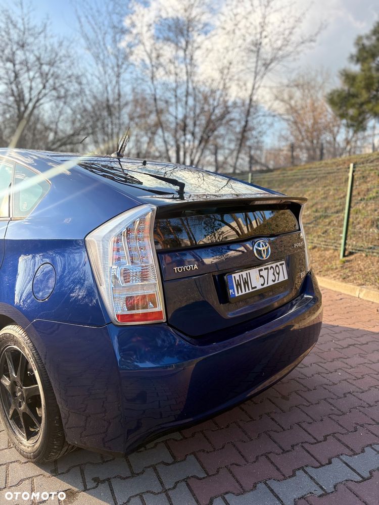 Toyota Prius 1.5 VVT-i Prestige - 4