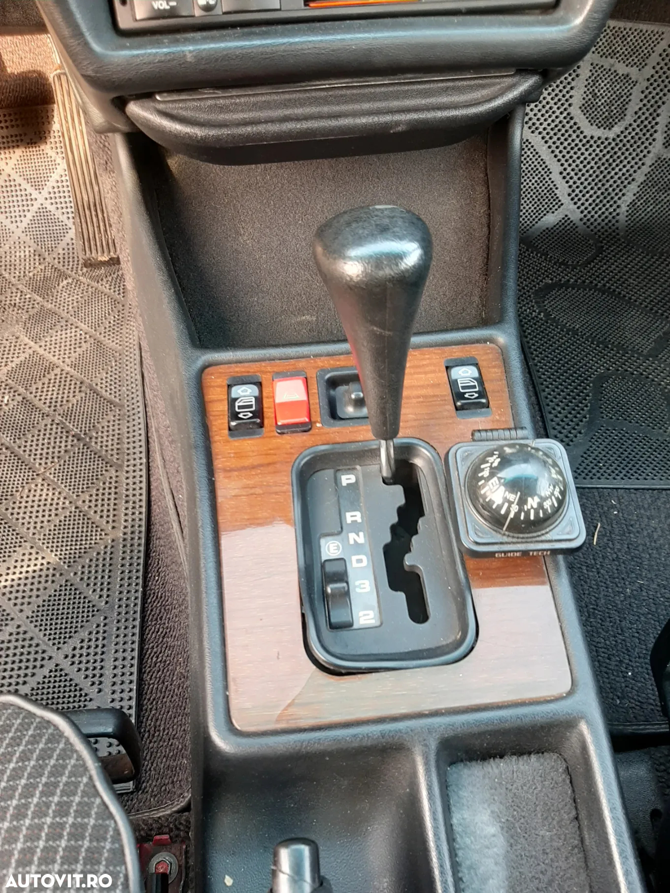 Mercedes-Benz W201 - 11