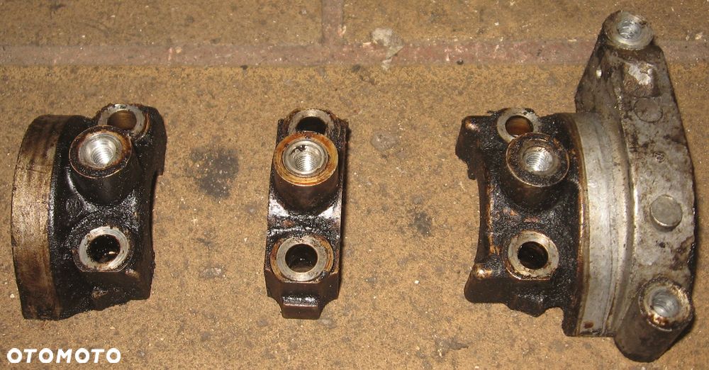 wałek rozrządu panewka POLO LUPO 95-00  VOLKSWAGEN POKRYWA ZAWORÓW - 1