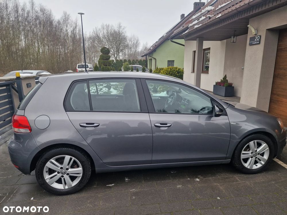 Volkswagen Golf 1.6 TDI DPF BlueMotion Technology MATCH - 3