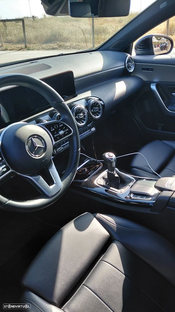 Mercedes-Benz A 160 Advanced Progressive - 13