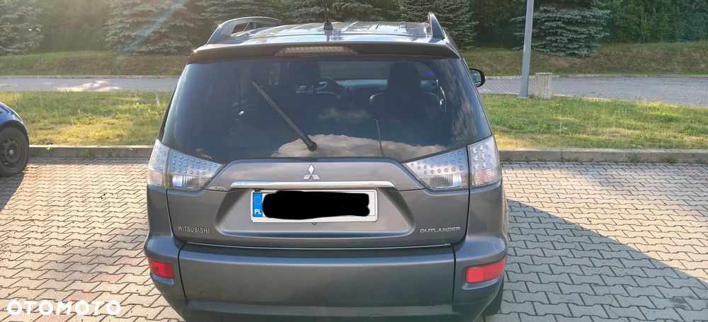 Mitsubishi Outlander 2.0 Intense 2WD - 1