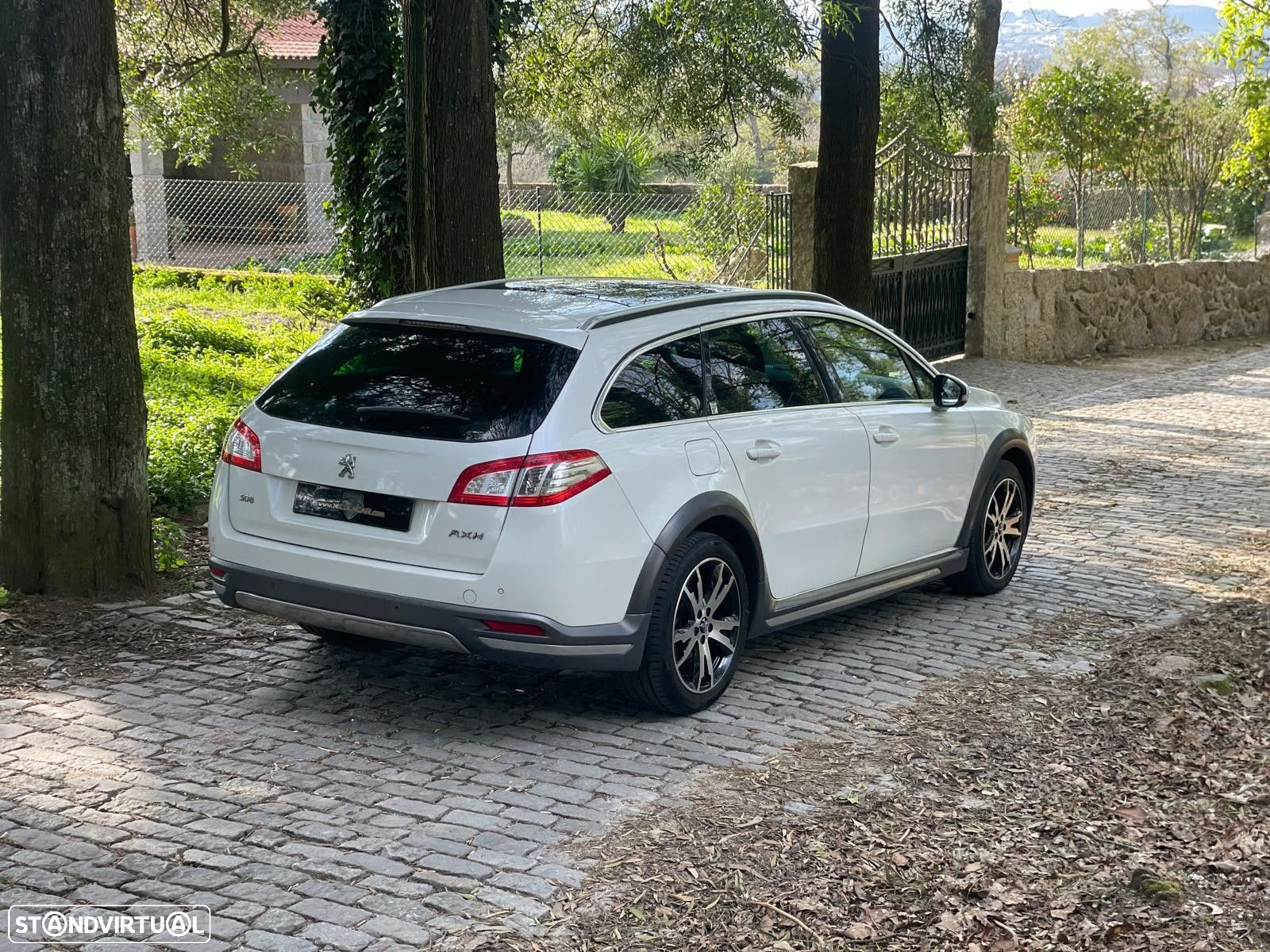 Peugeot 508 RXH 2.0 HDi Hybrid4 Limited Edition 2-Tronic - 23