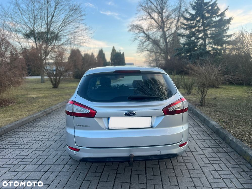 Ford Mondeo 2.0 TDCi Titanium - 4