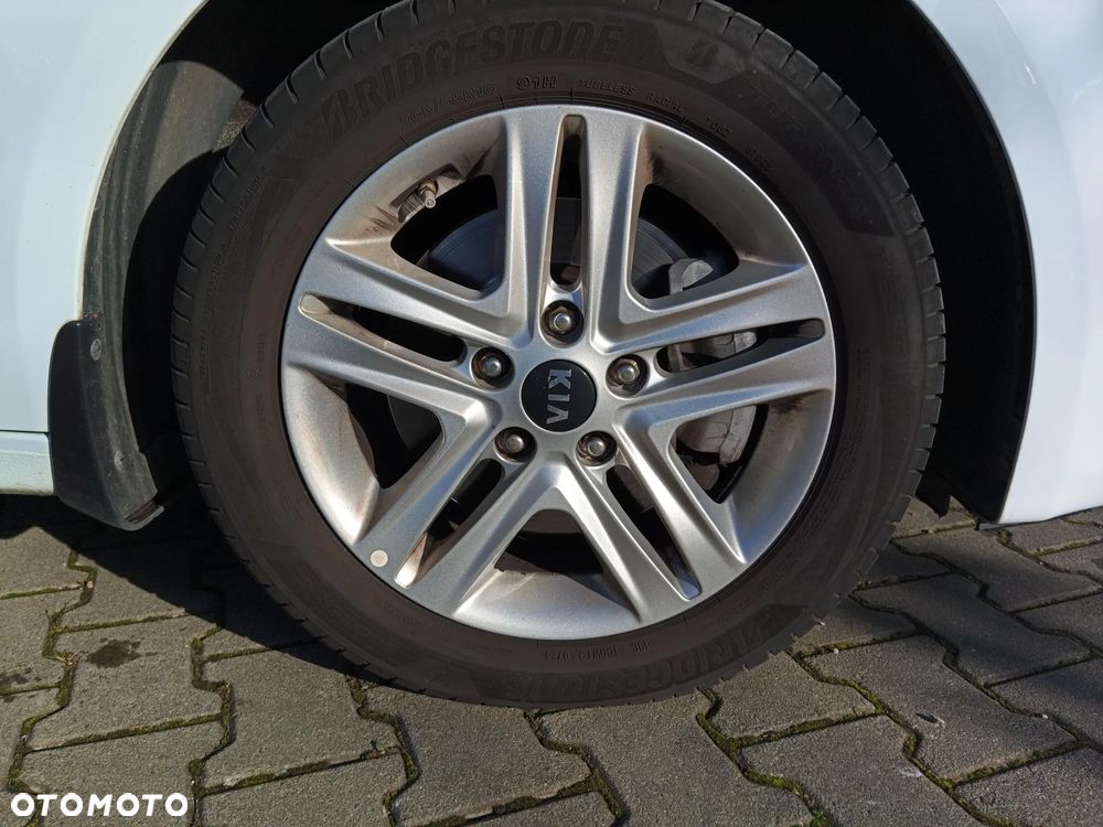 Kia Ceed 1.4 T-GDI L - 10