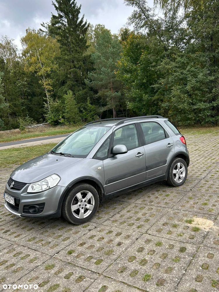 Suzuki SX4 - 1