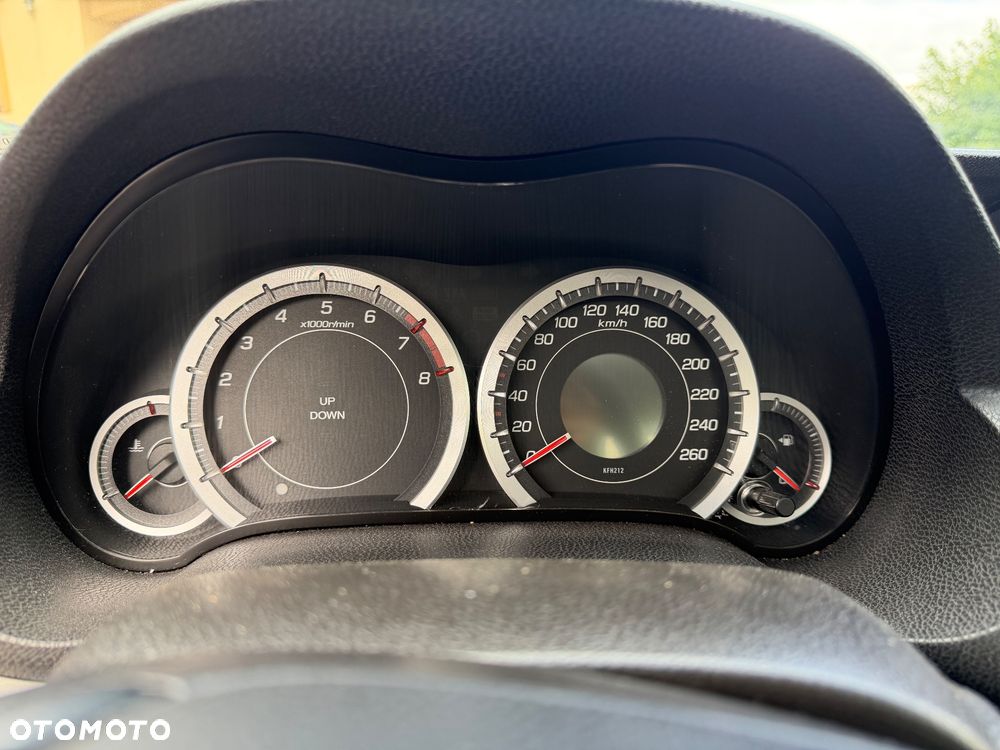 Honda Accord 2.0 Elegance - 12
