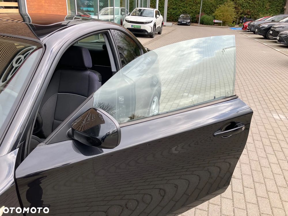 BMW Seria 1 120d Edition Sport - 4