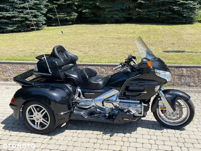 Honda GL - 8