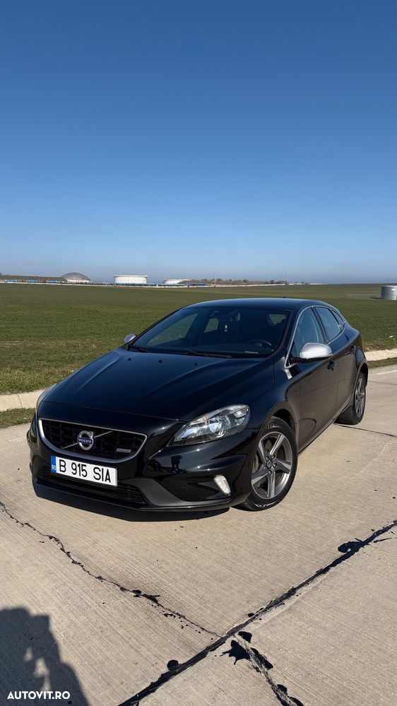 Volvo V40 D4 RDesign - 1