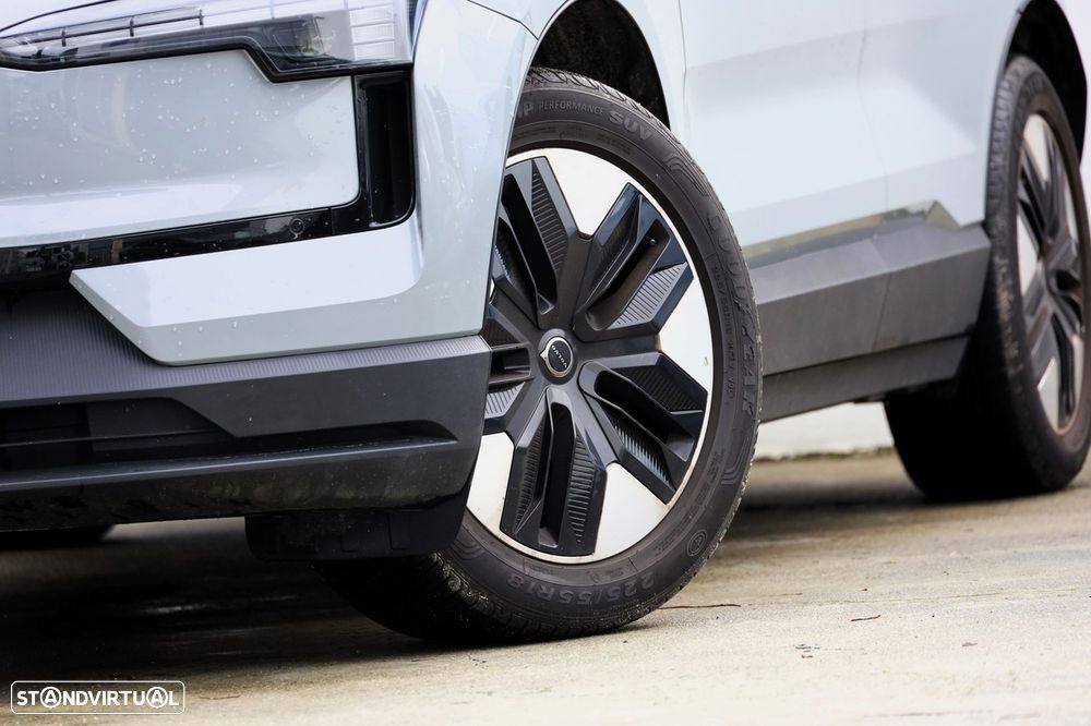 Volvo EX30 51 kWh Single Motor Plus - 34