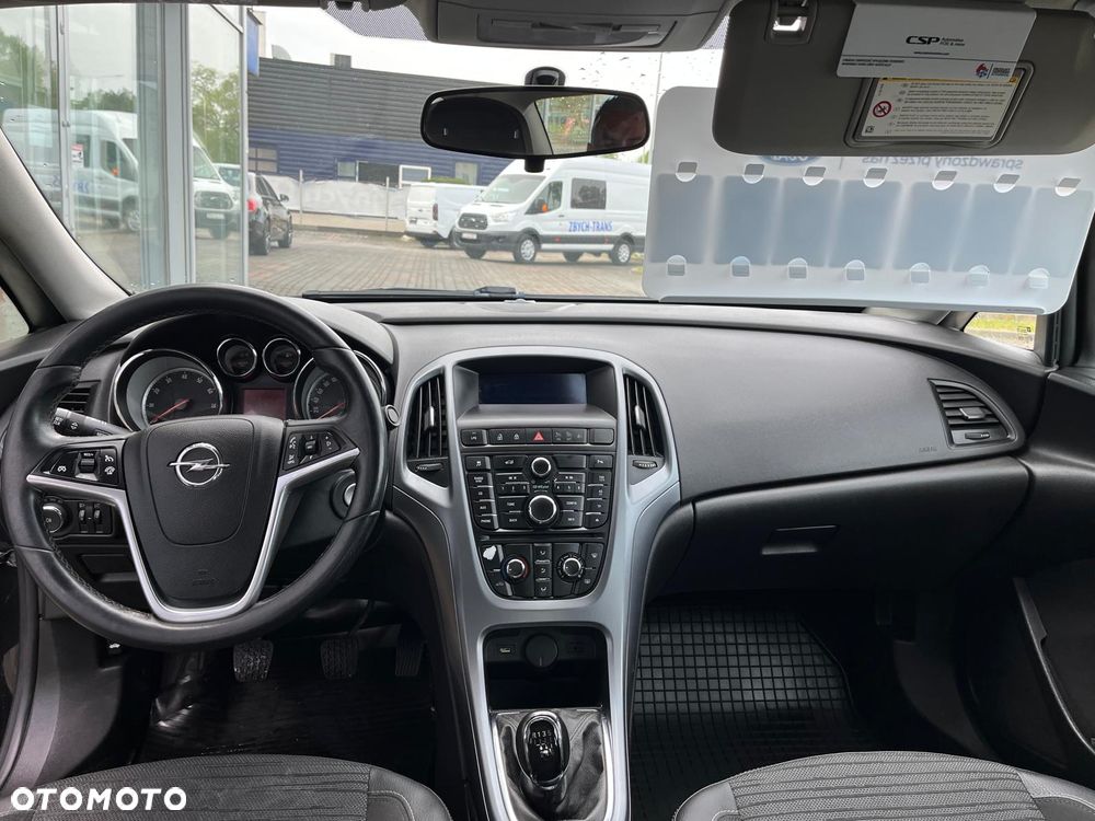 Opel Astra 1.4 T Active EU6 - 8