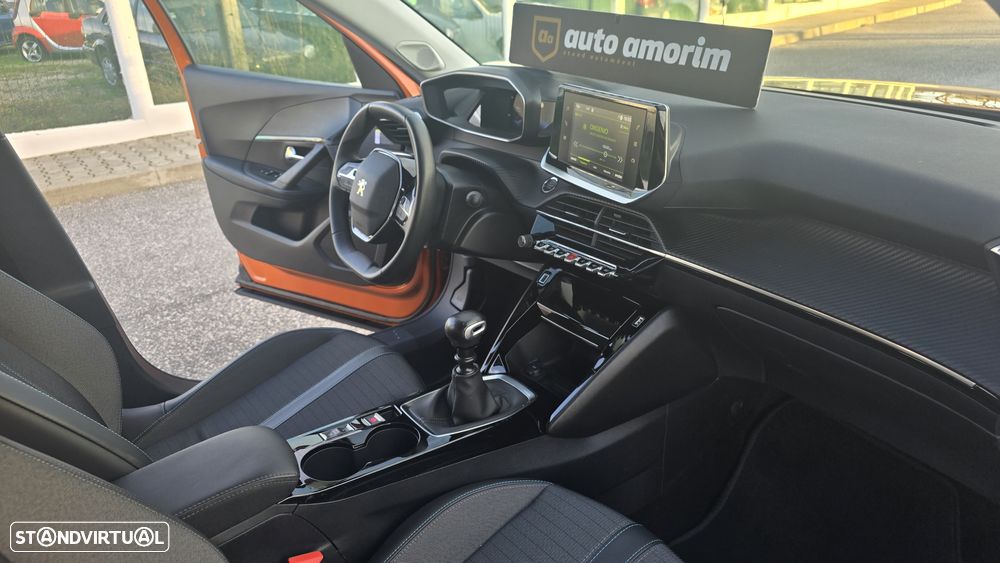 Peugeot 2008 1.2 PureTech Allure Pack - 20