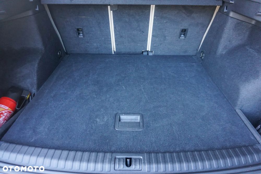 Audi Q3 35 TDI S tronic - 32