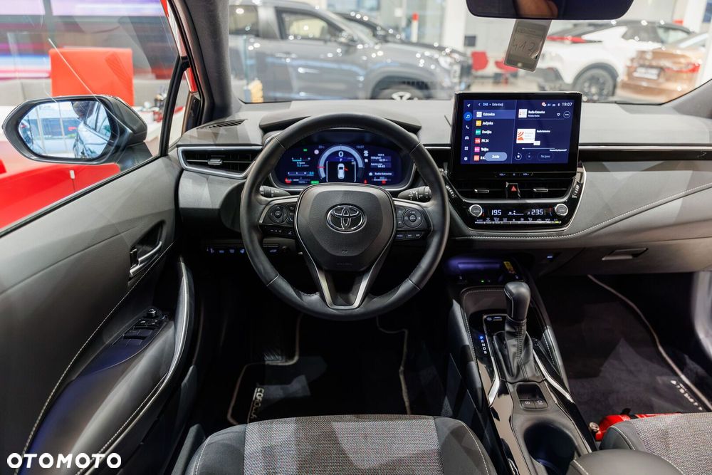 Toyota Corolla 1.8 Hybrid Style - 24