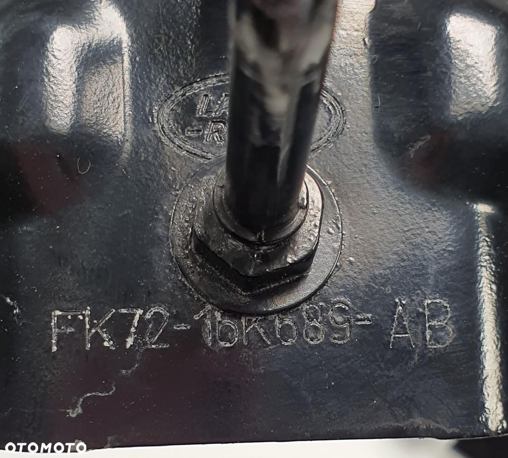 RYGIEL ZAMKA MASKI LAND ROVER DISCOVERY SPORT L550 - 5