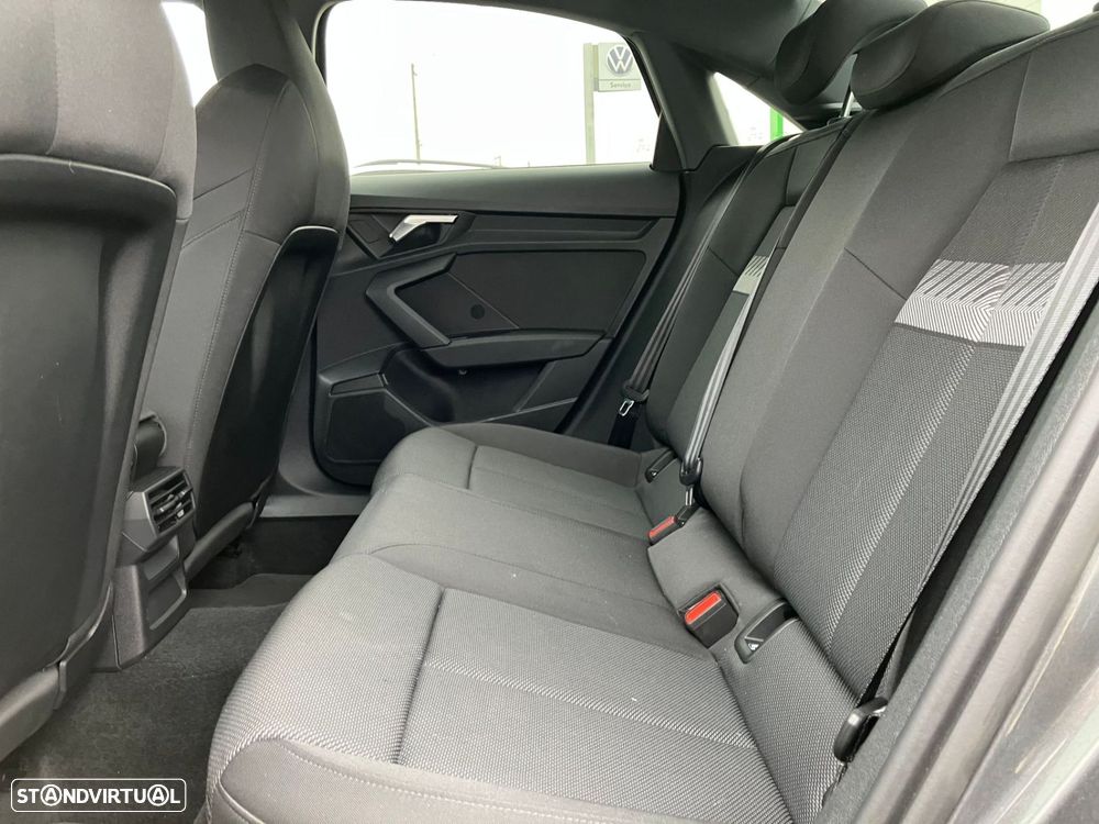 Audi A3 Limousine 30 TFSI S line S tronic - 6