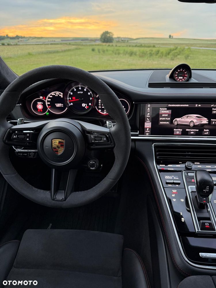 Porsche Panamera - 7
