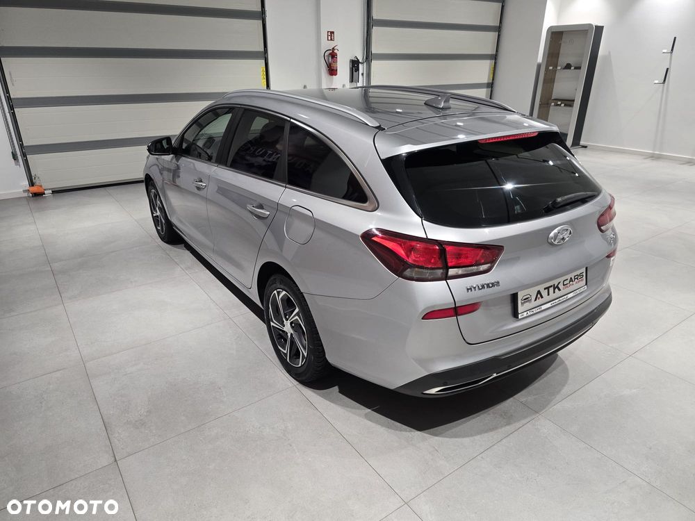 Hyundai i30 1.5 T-GDI 48V Smart - 7