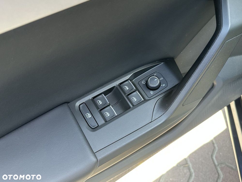 Seat Leon 1.5 eTSI FR DSG - 39