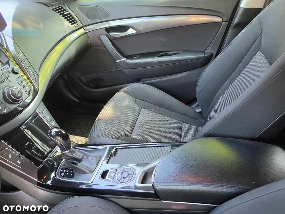 Hyundai i40 Kombi 1.7 CRDi DCT Premium - 30