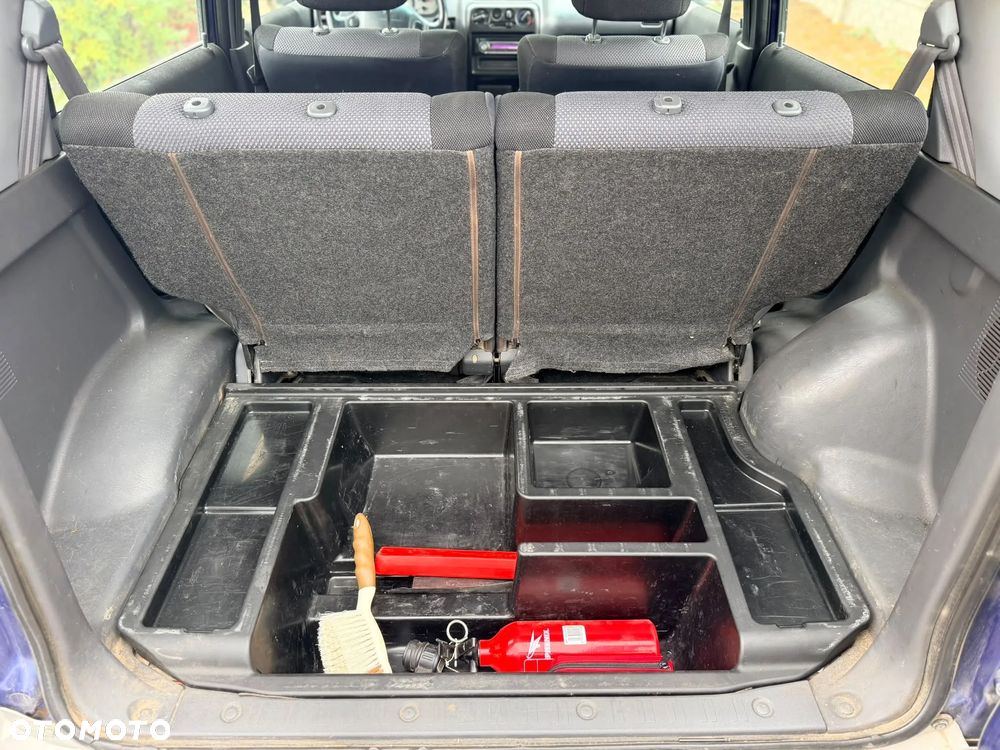 Daihatsu Terios Plus - 16