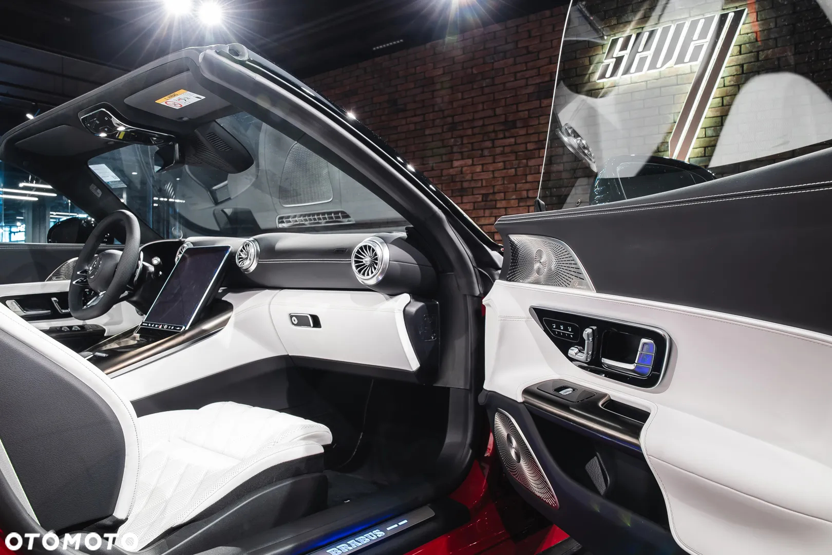 Mercedes-Benz SL AMG 63 4-Matic+ - 14