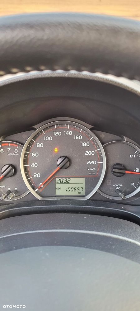 Toyota Yaris 1.0 Active - 3