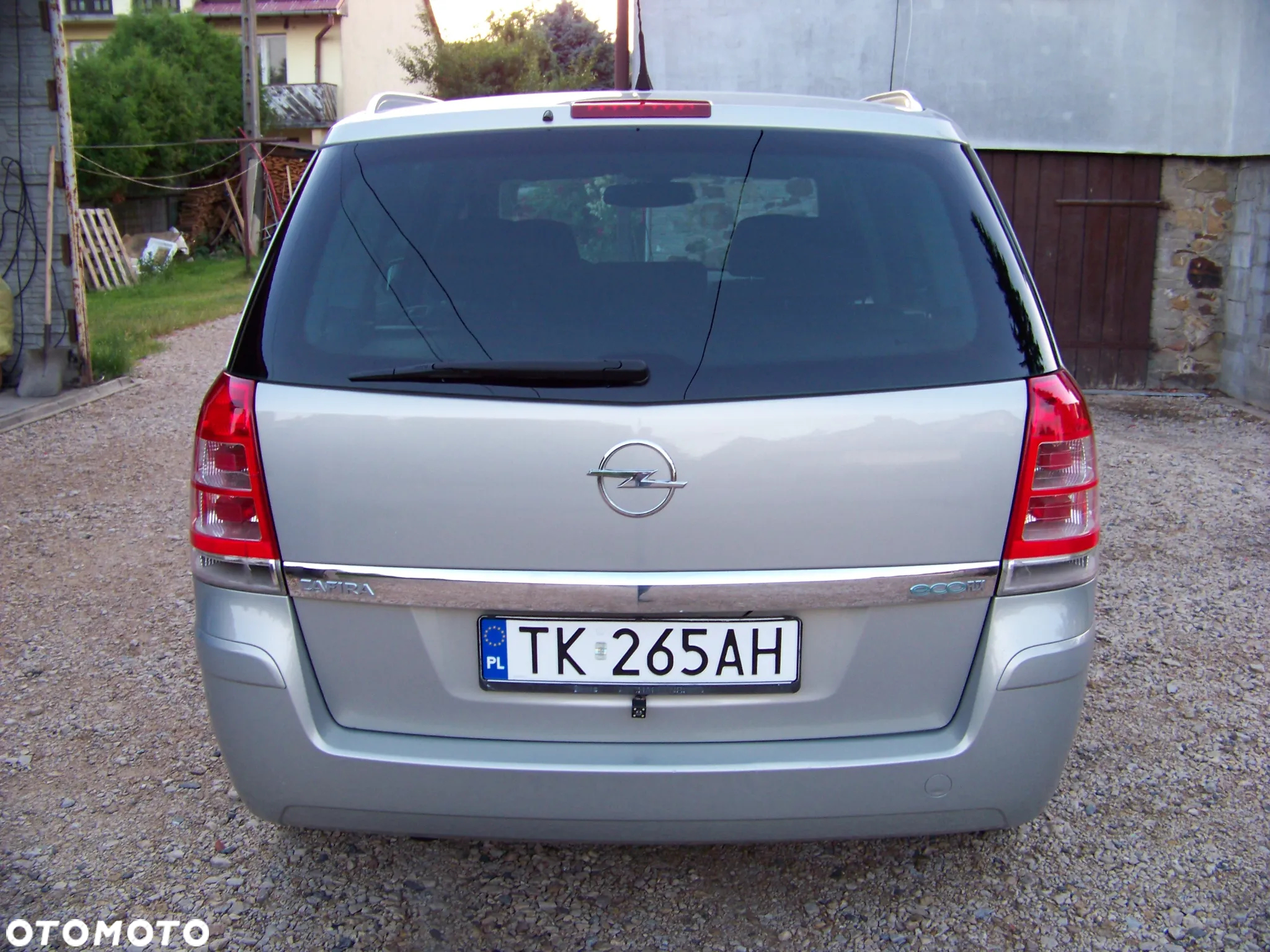 Opel Zafira 1.6 111 - 11