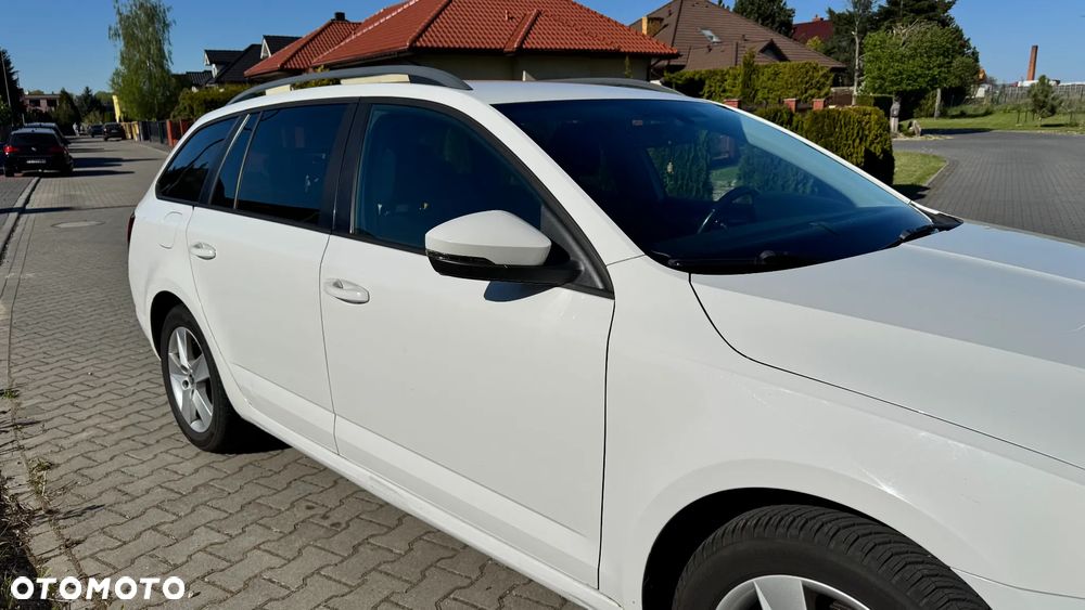 Skoda Octavia 1.6 TDI Ambition - 13