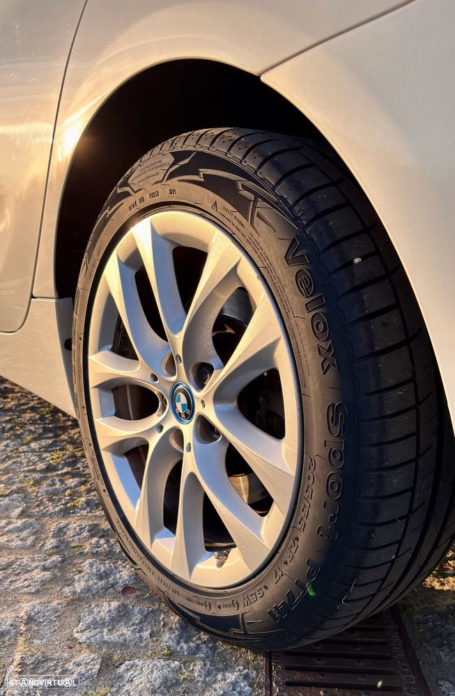 BMW 225xe Active Tourer iPerformance Advantage - 10