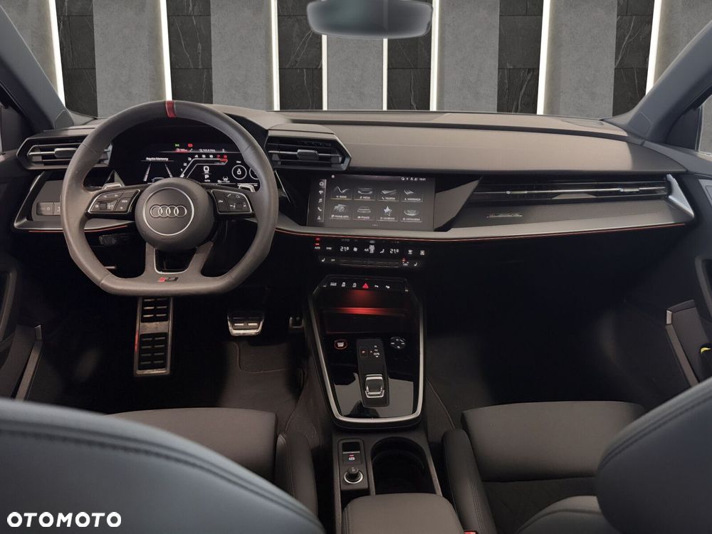 Audi RS3 Sportback - 14