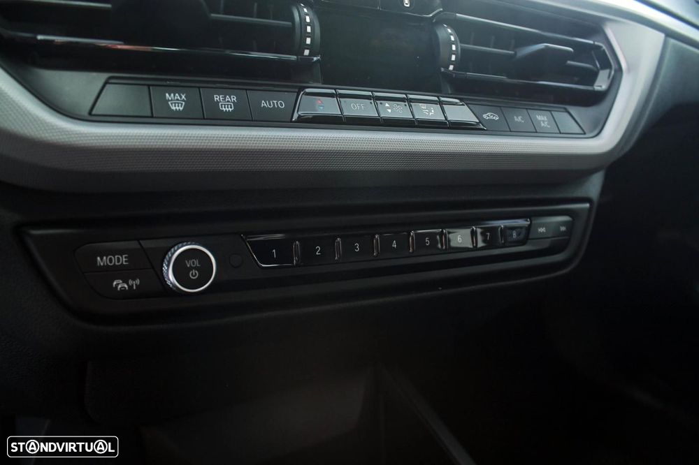 BMW 116 d Advantage Auto - 26