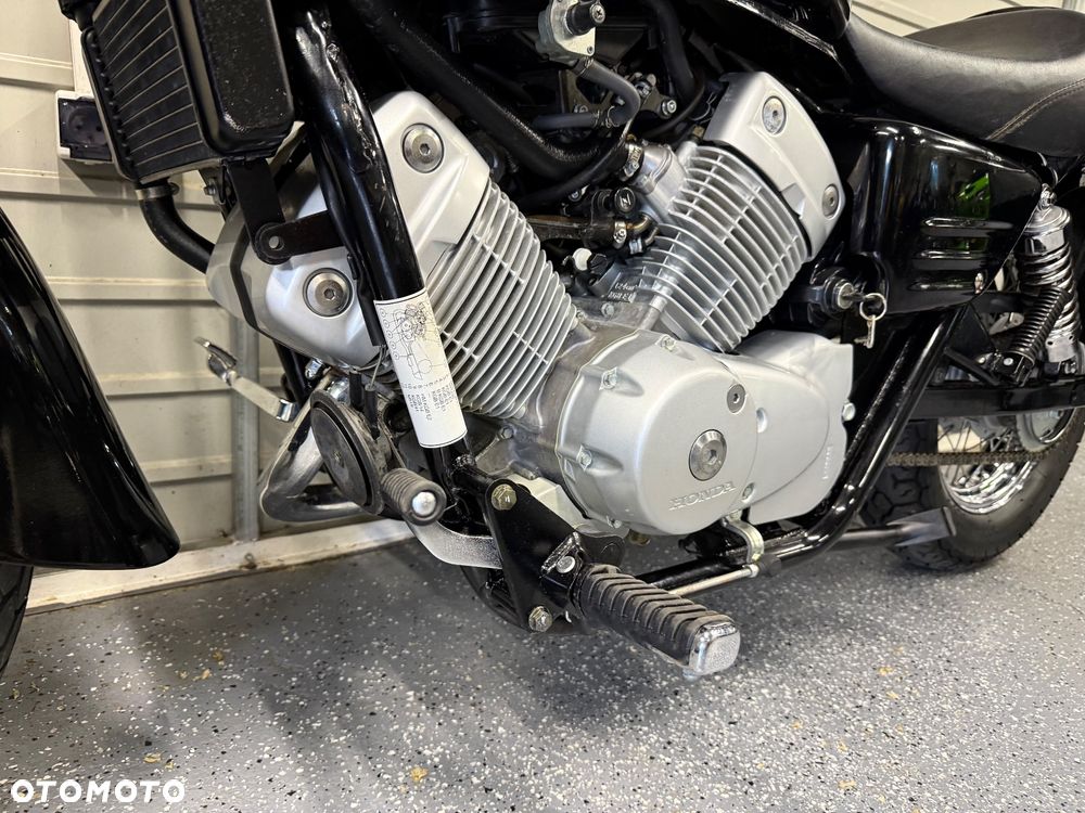 Honda Shadow - 17
