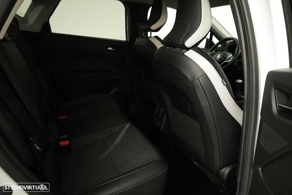 Renault Captur 1.0 TCe Techno Bi-Fuel - 22