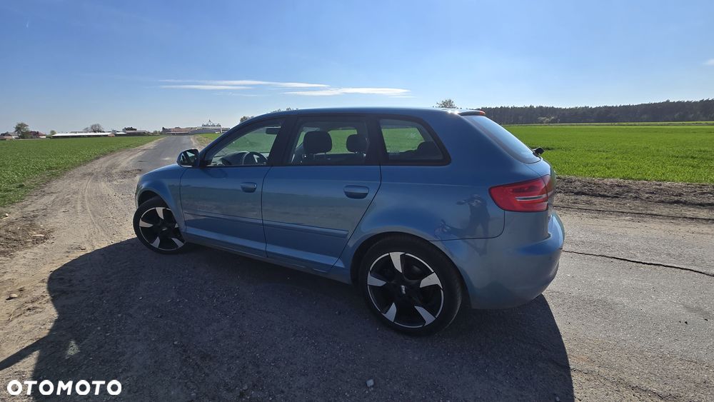 Audi A3 Sportback - 7