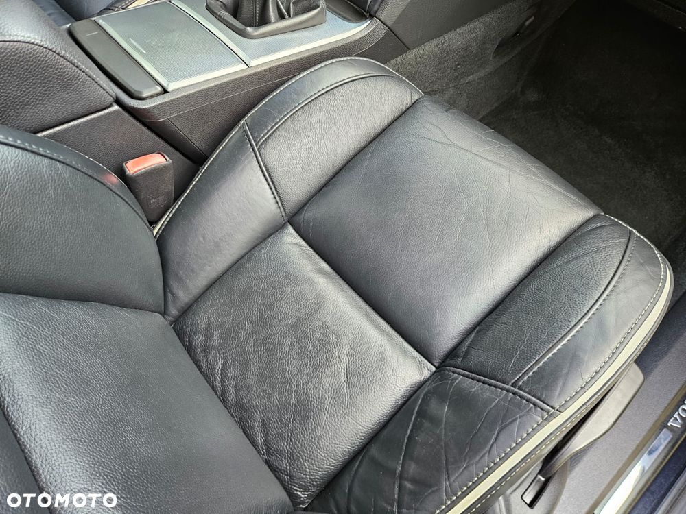 Volvo XC 90 - 37