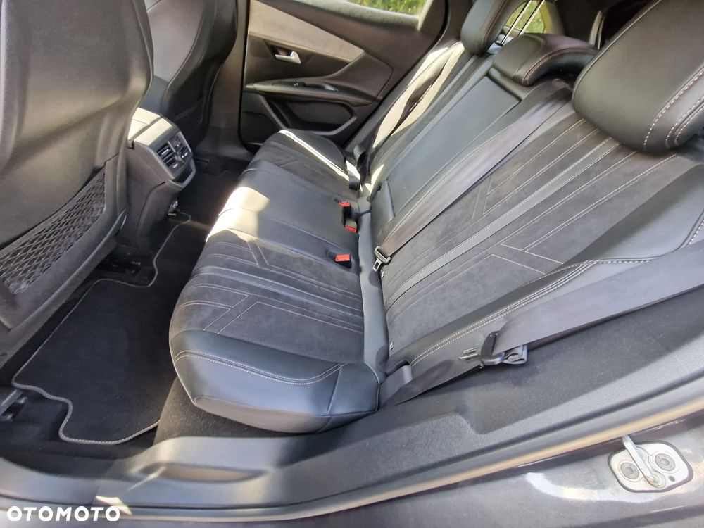 Peugeot 3008 1.5 BlueHDi GT Pack S&S EAT8 - 33