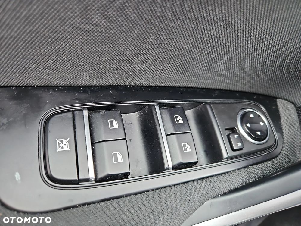 Kia Ceed 1.5 T-GDI M - 17