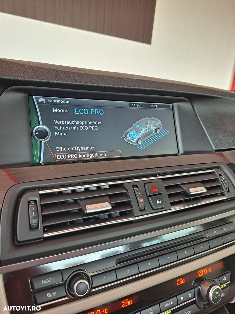 BMW Seria 5 525d xDrive Sport-Aut. - 34