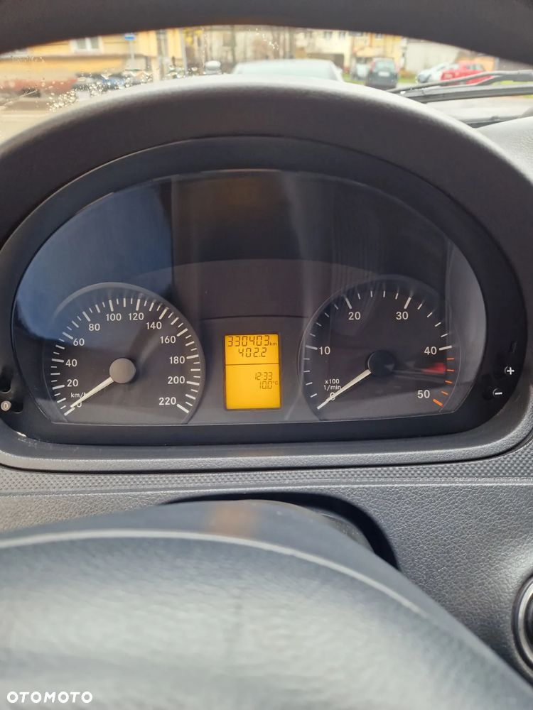 Mercedes-Benz Vito - 7