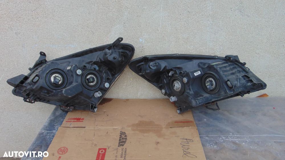 Faruri stanga/dreapta halogen facelift Toyota Corolla Verso an 2007-2008 - 3