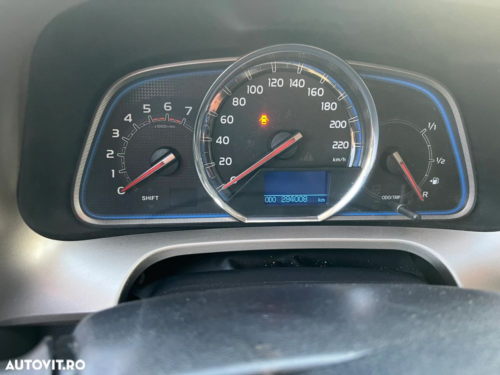 Toyota RAV4 2.2 D-4CAT 4WD Aut Luxury - 6