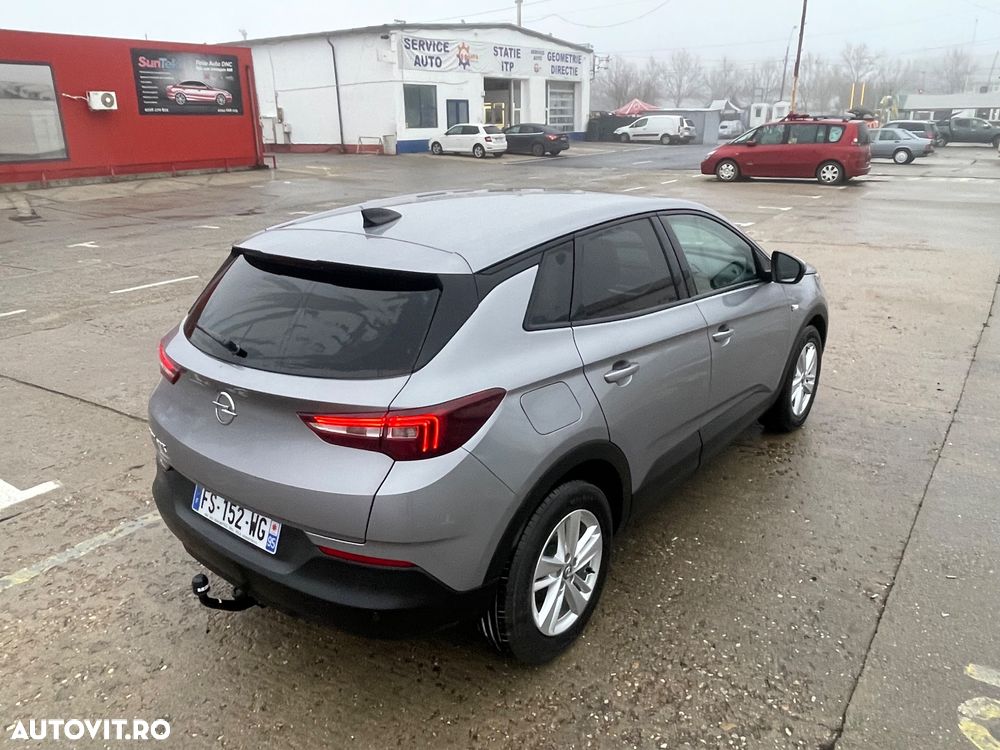 Opel Grandland X 1.2 Turbo START/STOP Aut. Design Line - 10