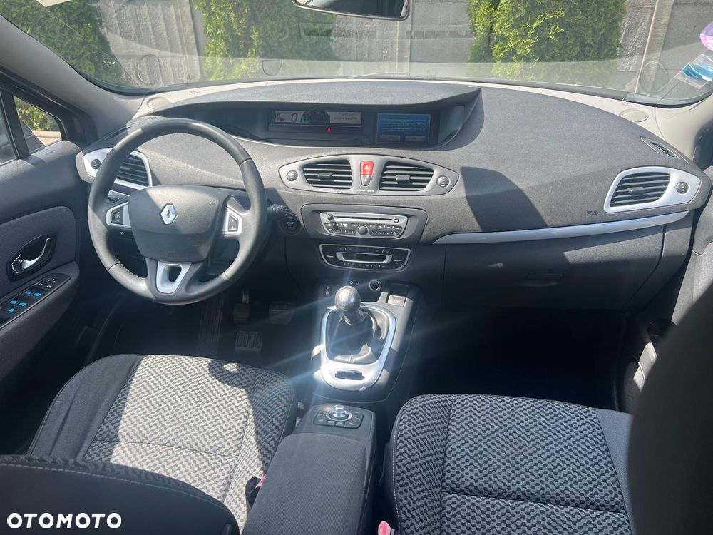 Renault Scenic TCe 130 Dynamique - 12