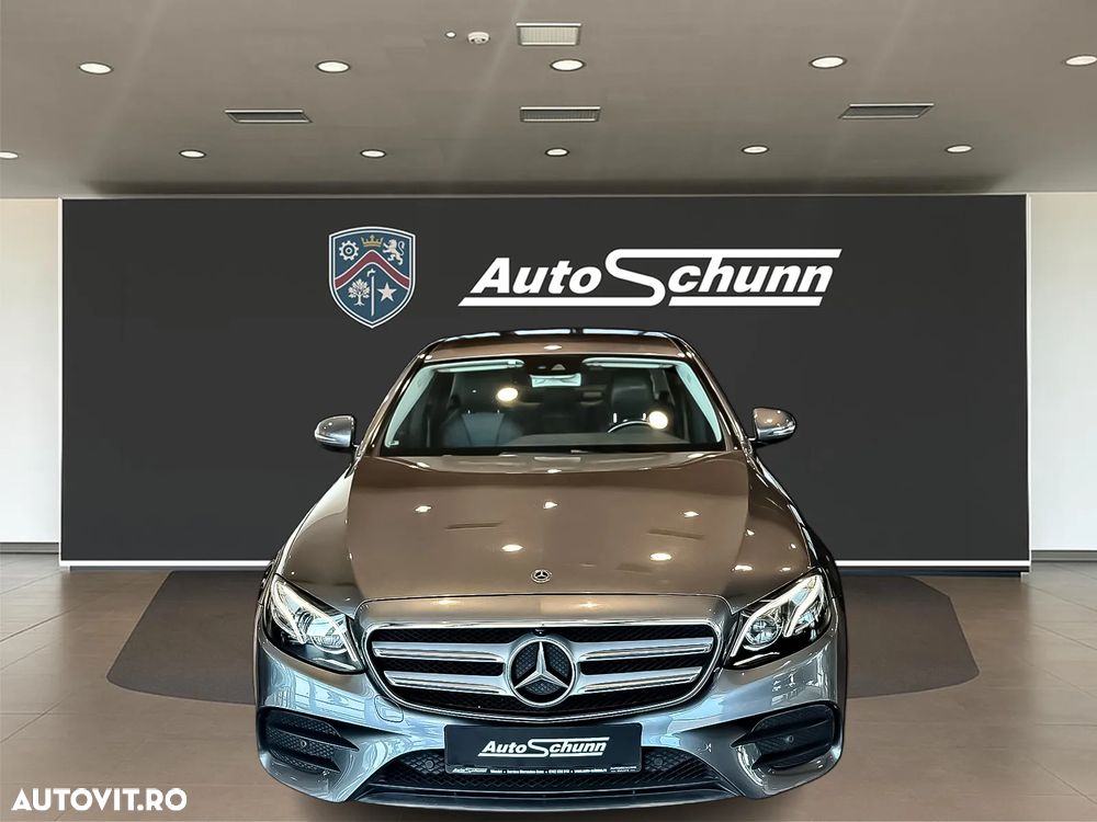 Mercedes-Benz E 220 d 4MATIC 9G-TRONIC AMG Line - 3