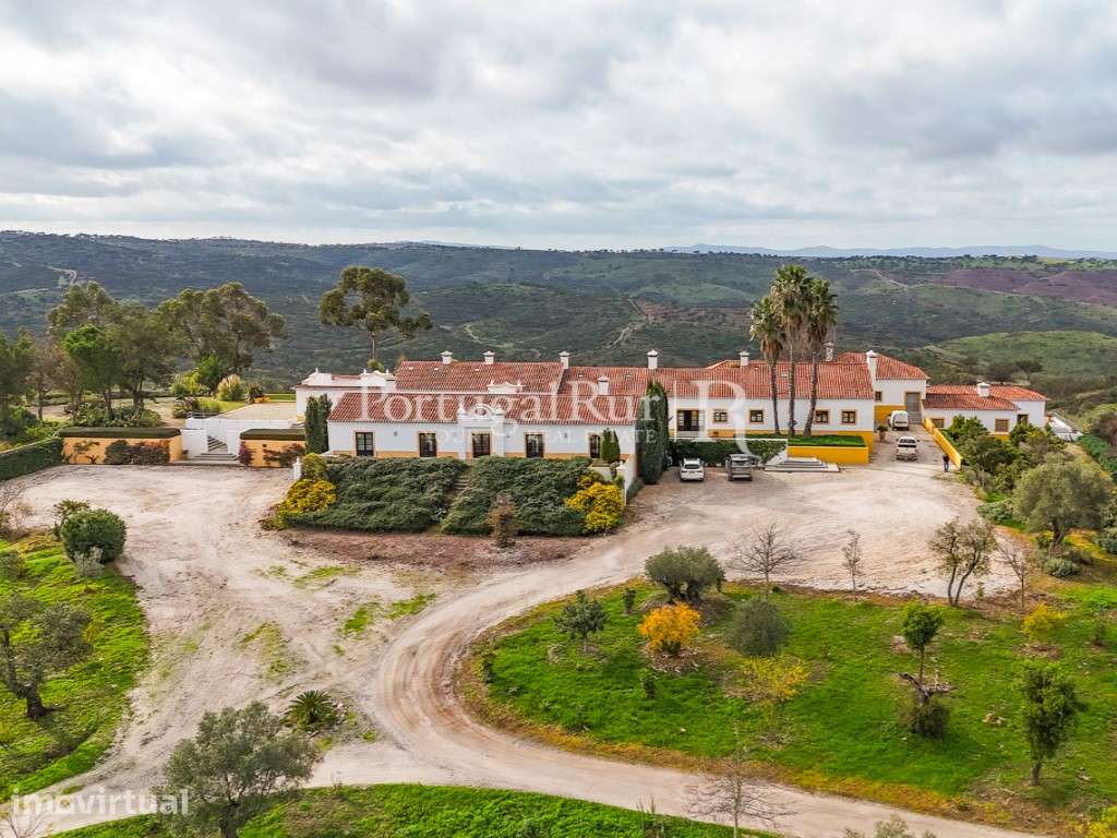 Herdade de Caça Maior com 1000 Hectares + 4 Apartamentos + Anexos - Grande imagem: 5/49