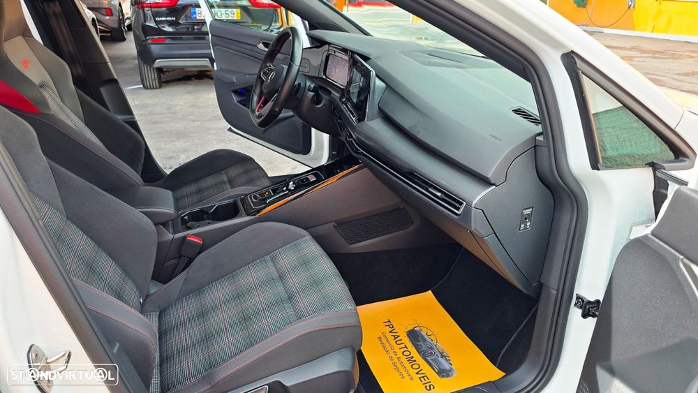 VW Golf 2.0 TSI GTI DSG - 26