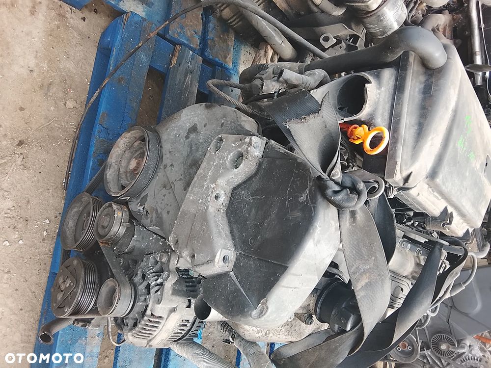 Silnik VW Golf 4 1 .4 16 V - 2